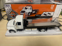 2022 Jada Diecast 1/24 International Tow Truck